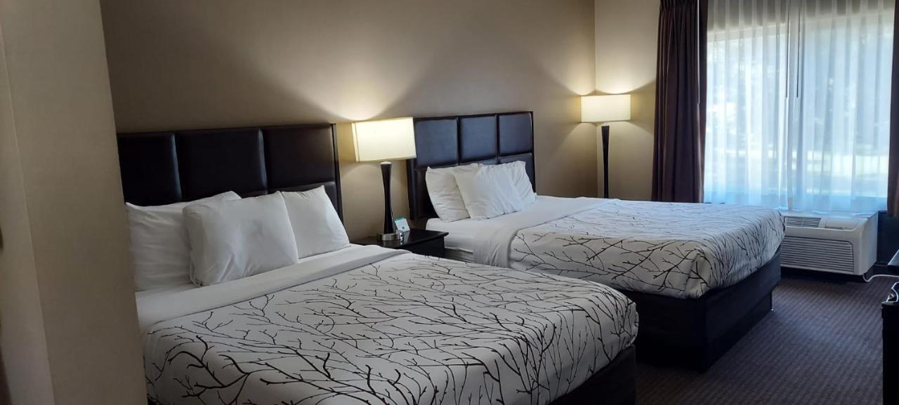Parkwood Inn & Suites Manhattan Esterno foto