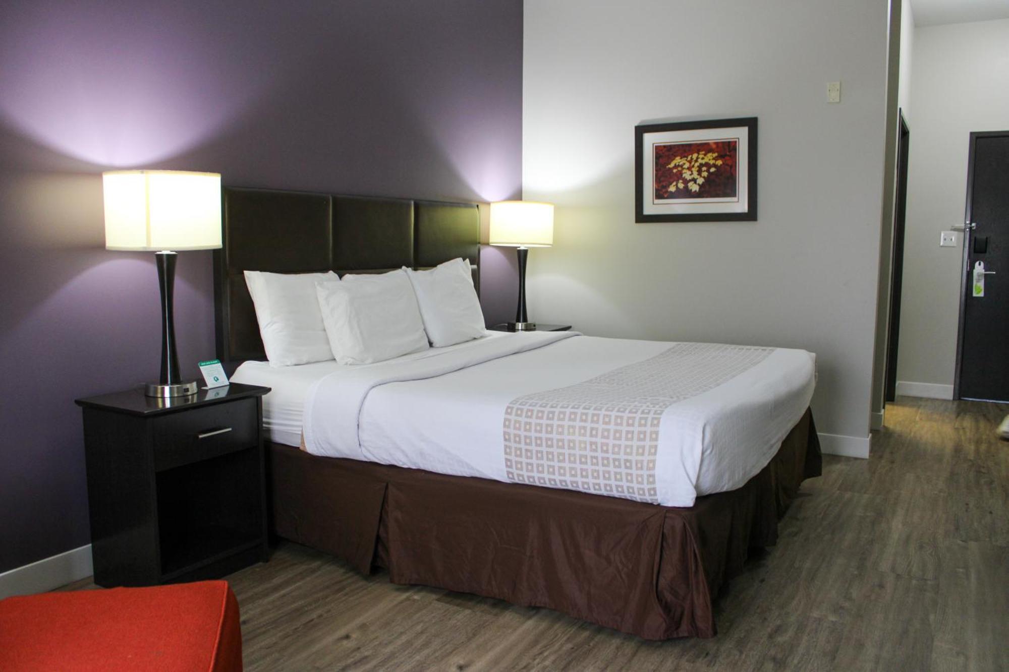 Parkwood Inn & Suites Manhattan Esterno foto