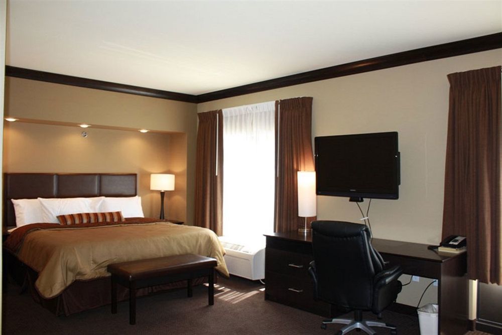 Parkwood Inn & Suites Manhattan Esterno foto